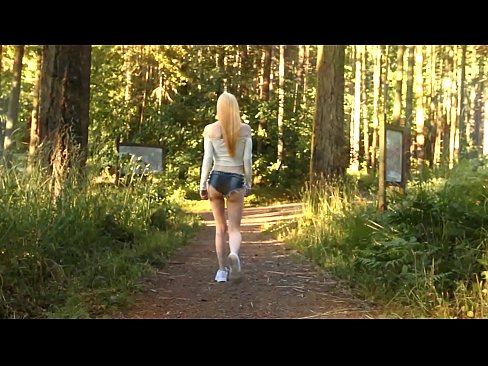 ❤️ Moaie frou beweecht stadich, net neaken video ❤ Kwaliteitsporno op fy.sexygirlspics.ru ❤